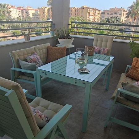 Se Alquila Habitacion Muy Luminosa Con Bano Privado En Apartamento Compartido Rincon de la Victoria Luaran gambar